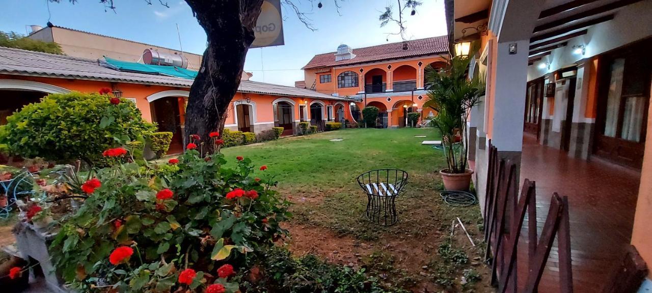 Naupa House Hostel Cochabamba Exterior foto